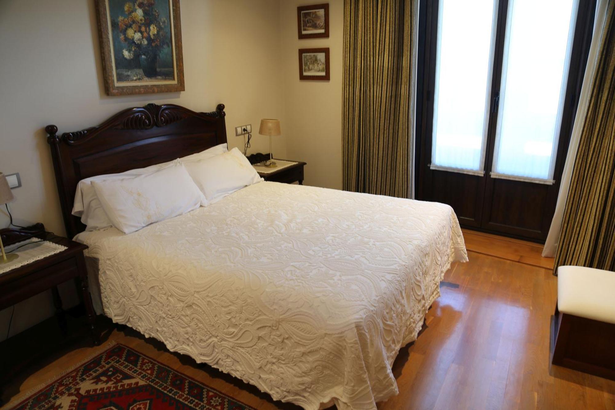Apartamentos La Pontiga *** Infiesto Pokój zdjęcie