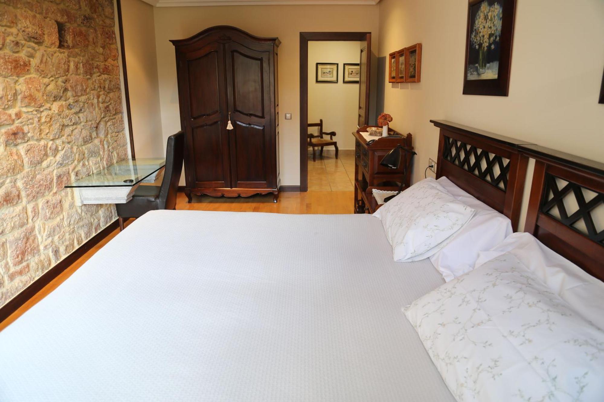 Apartamentos La Pontiga *** Infiesto Zewnętrze zdjęcie
